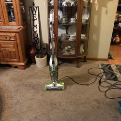 Bissell Swivel Multi-surface Brush