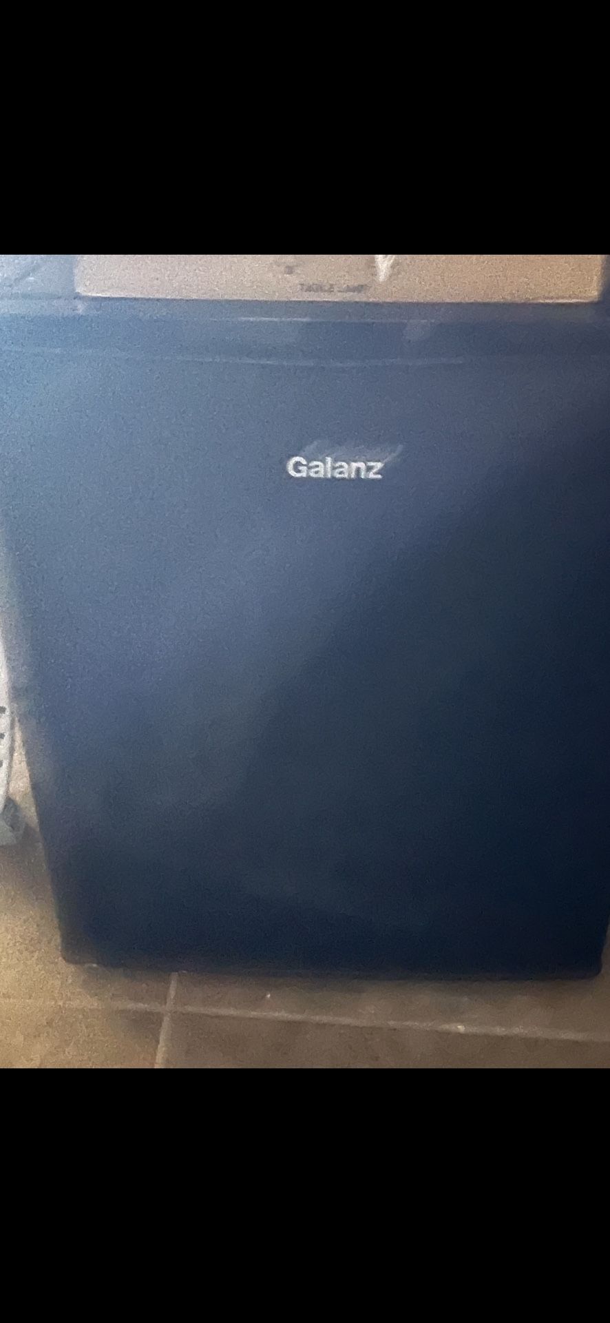 Mini fridge