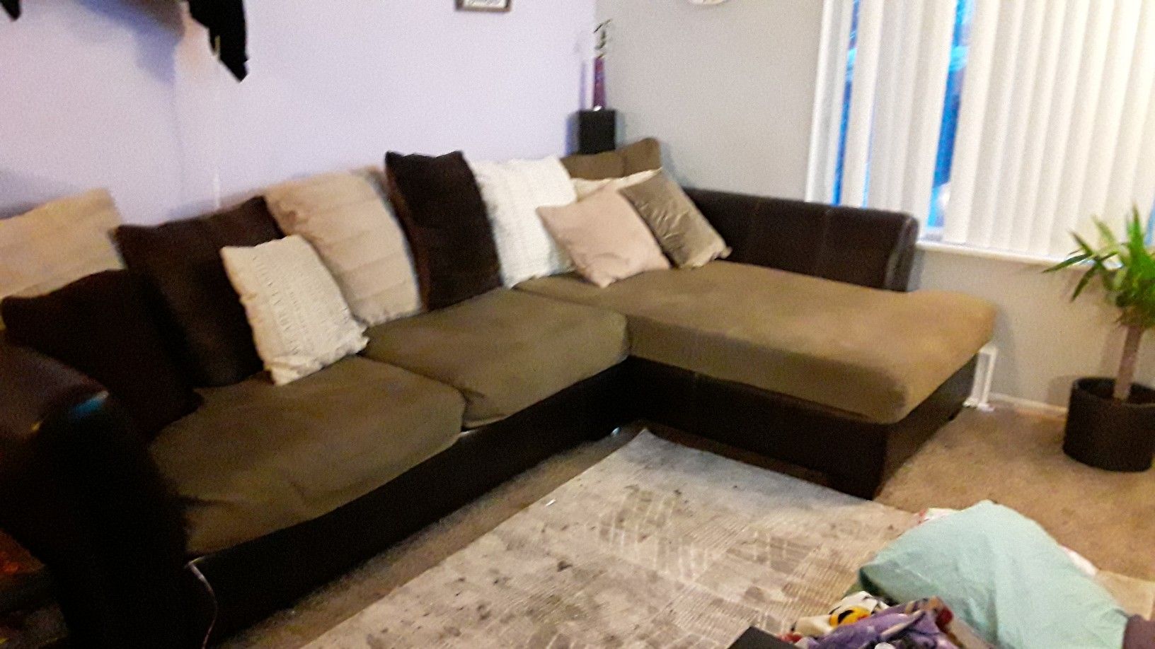 Sectional couch