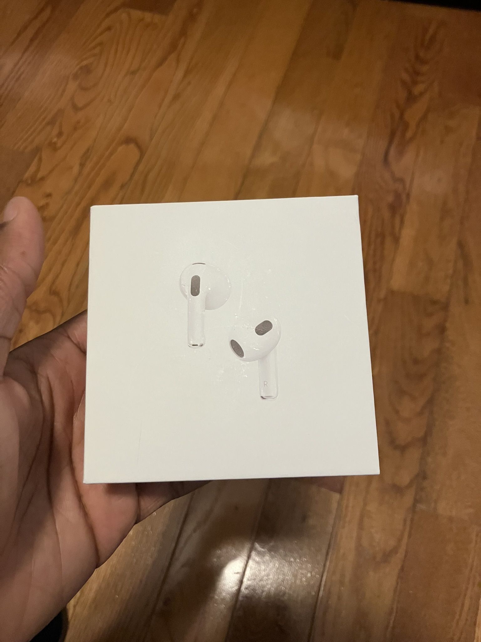 Brand New Apple AirPods (2nd Gen) 🎧