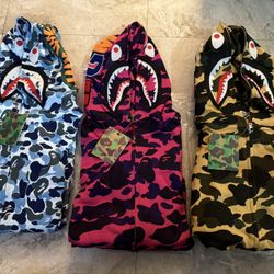 NEW!! BAPE HOODIES *SEND OFFERS*