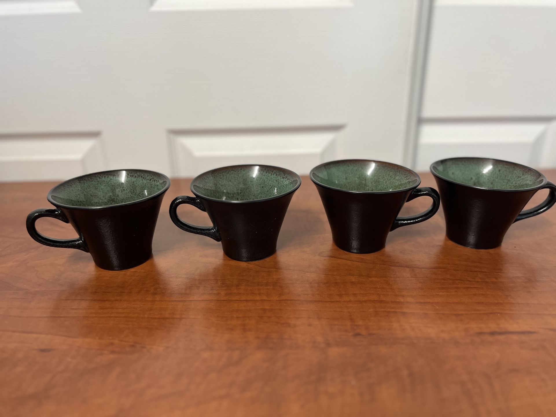 Gabbay Four China Fusion Mugs 4 1/2 X 3 1/2