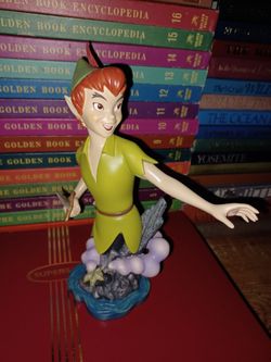 Peter Pan Walt Disney  Showcase Collection