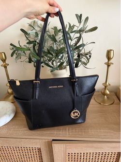 Michael Kors bag