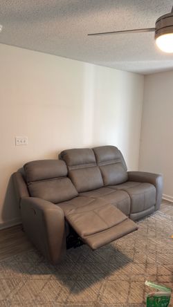Recliner couch