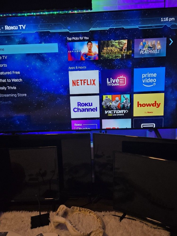 NEARLY NEW 2024 TCL 75" SMART Roku TV