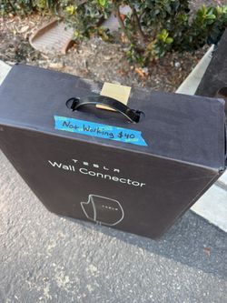 Tesla Wall charger