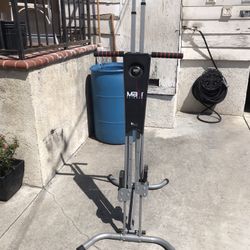 Maxi Climber Exercises Machine