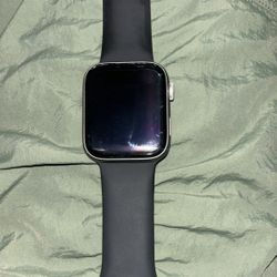 Series 4 APPLE WATCH 