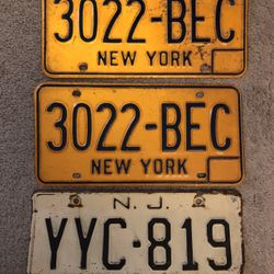 Vintage Plates 