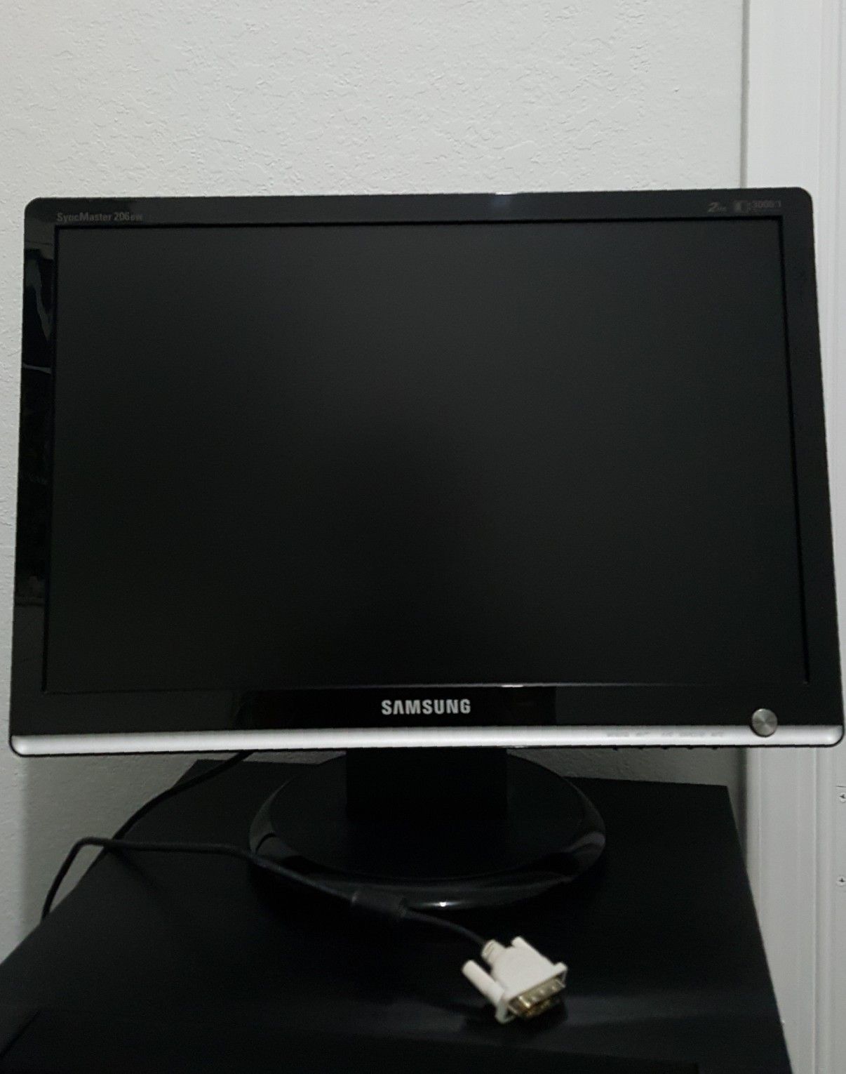 Samsung SyncMaster 206BW 20-inch LCD Monitor