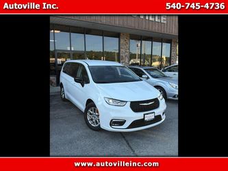 2024 Chrysler Pacifica