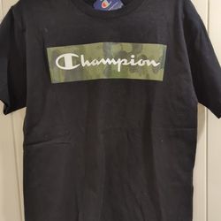 Champion Black Camouflage Camo Mens Logo Short Sleeve Shirt Medium. NWT