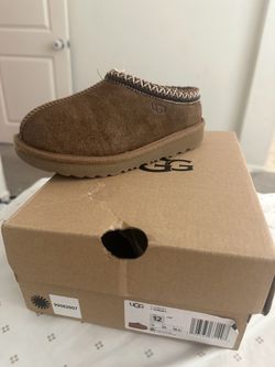 Girl Uggs