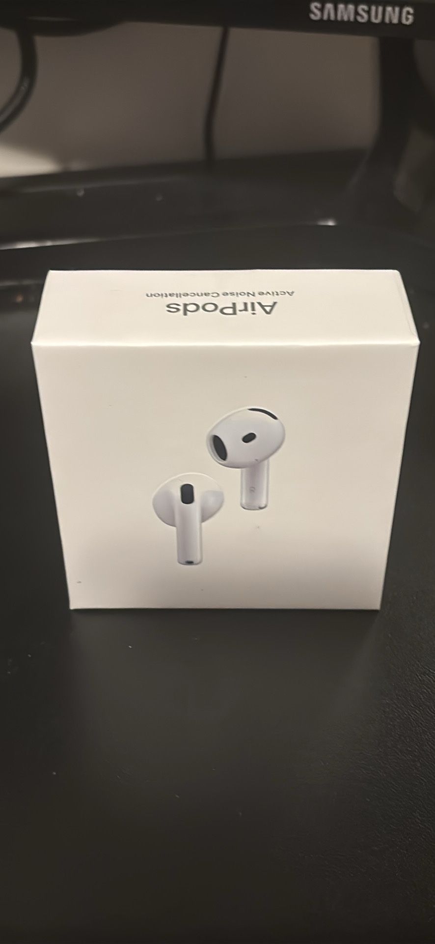 AirPods 4 With ANC