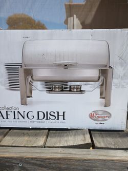 Brand New Winware Chafing Dish! Great For Family Gatherings Or Catering Events $30