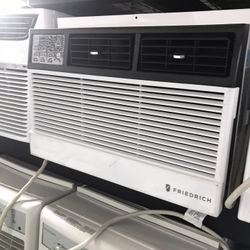 18,000 Btus Window Air Conditioning $230