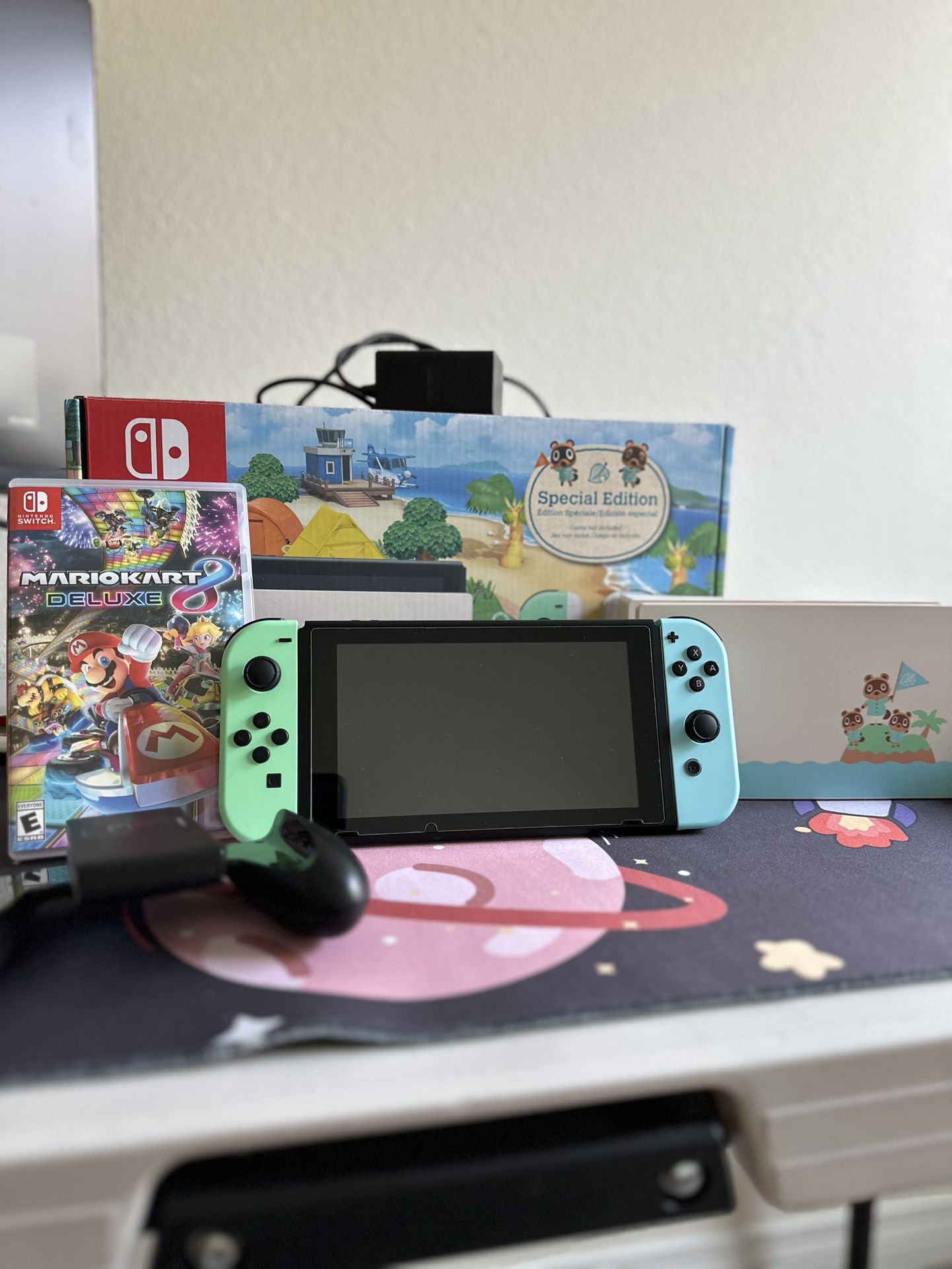 Nintendo Switch bundle With Mario Kart