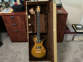 Carvin cs6 solid body electric guitar with tobacco burst finish