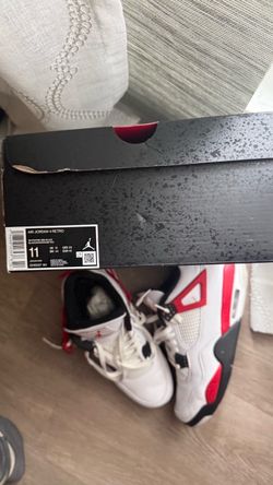 Air Jordan 4 Retro Red Fire Size 11
