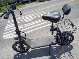 Sit down electric scooter