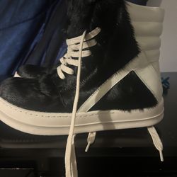 Black rick owns high top Size 41