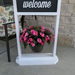 Flower Pot Hanging Basket Stand. House Welcome Sign 