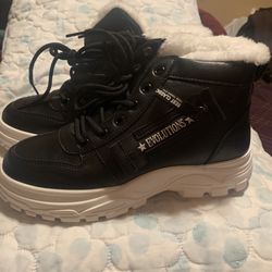 Size 7 $15 Son Nuevas 