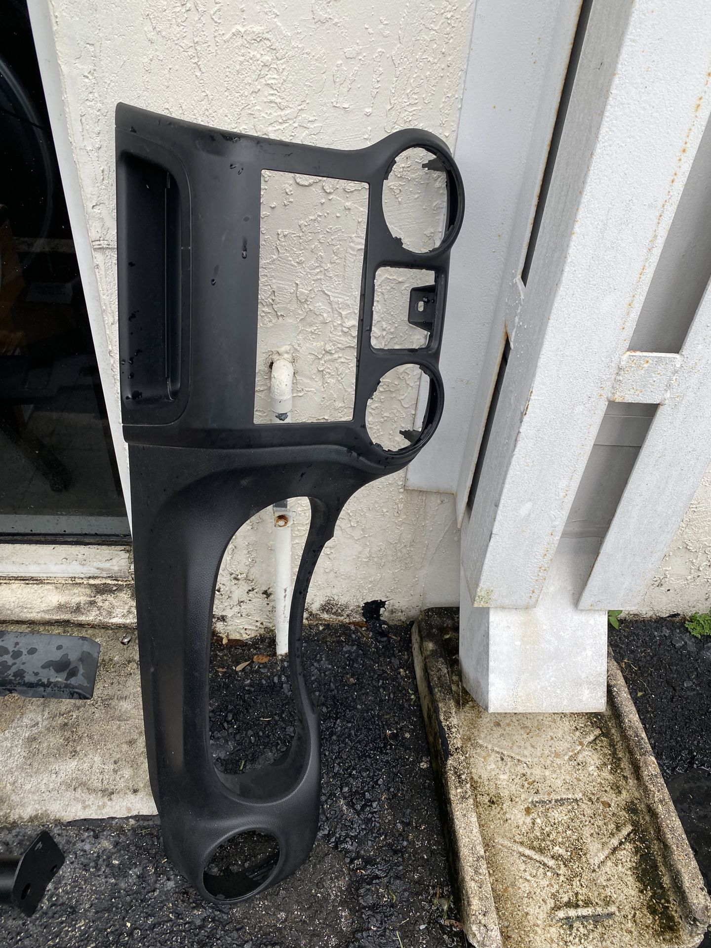 Wrangler JK Radio Bezel Trim 11-18