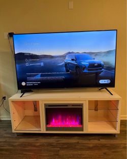 Hisense TV 65" & Light Heater Tv Stand