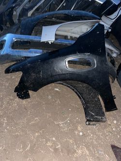 2016-2018 BLACK NISSAN TITAN XL DRIVER FENDER OEM