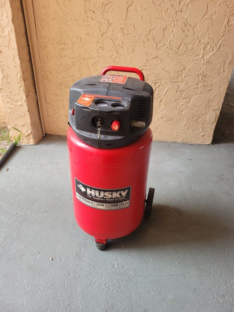 Husky H1820F 20Gal Air Compressor Great Condition