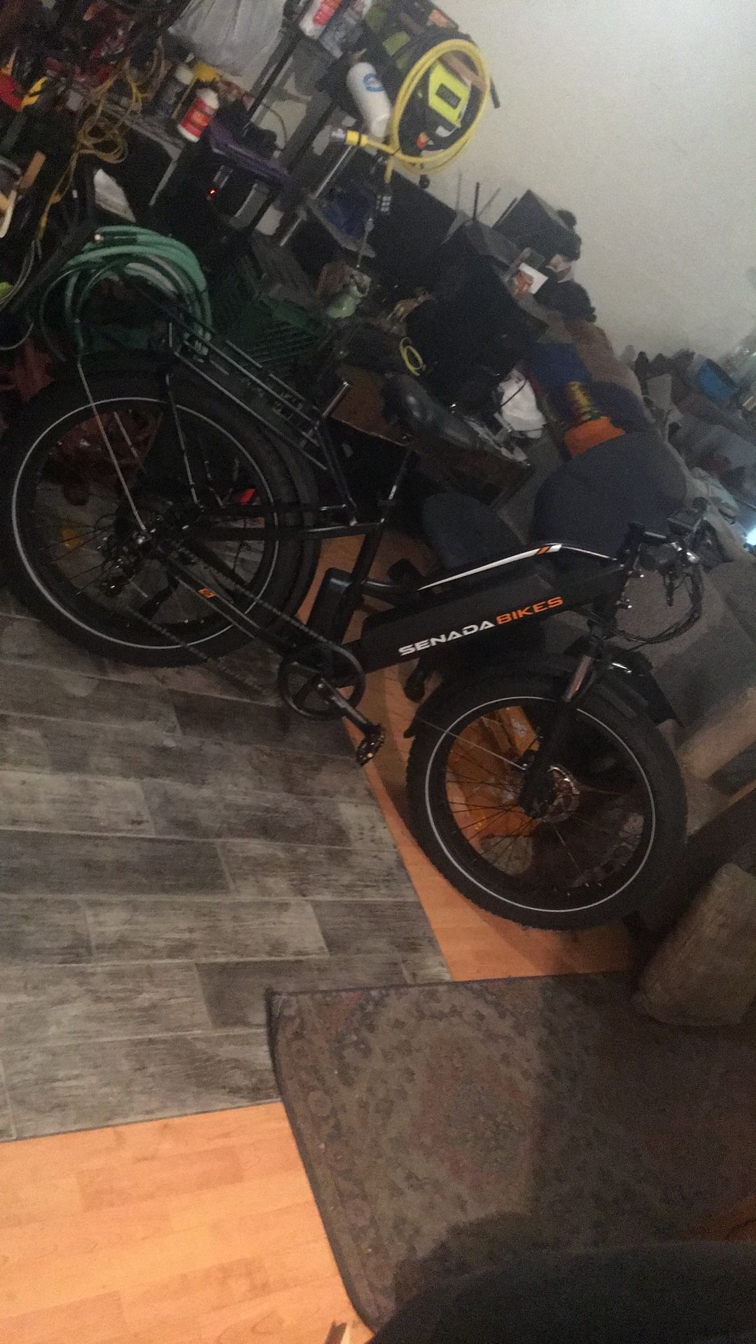 Brand New 2 Yr Warranty Only Black Senada Herald Pls Anywhere 850 OFF!!! 1,900.00 Online Price 30 mph+ 80 mile rng Hydraulic Disc Brakes & Full Lights