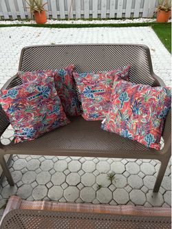 Outdoor pillows