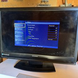 Sylvania 32” TV Works Great No Remote