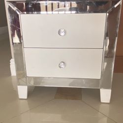 Mirrored Bedside Table 