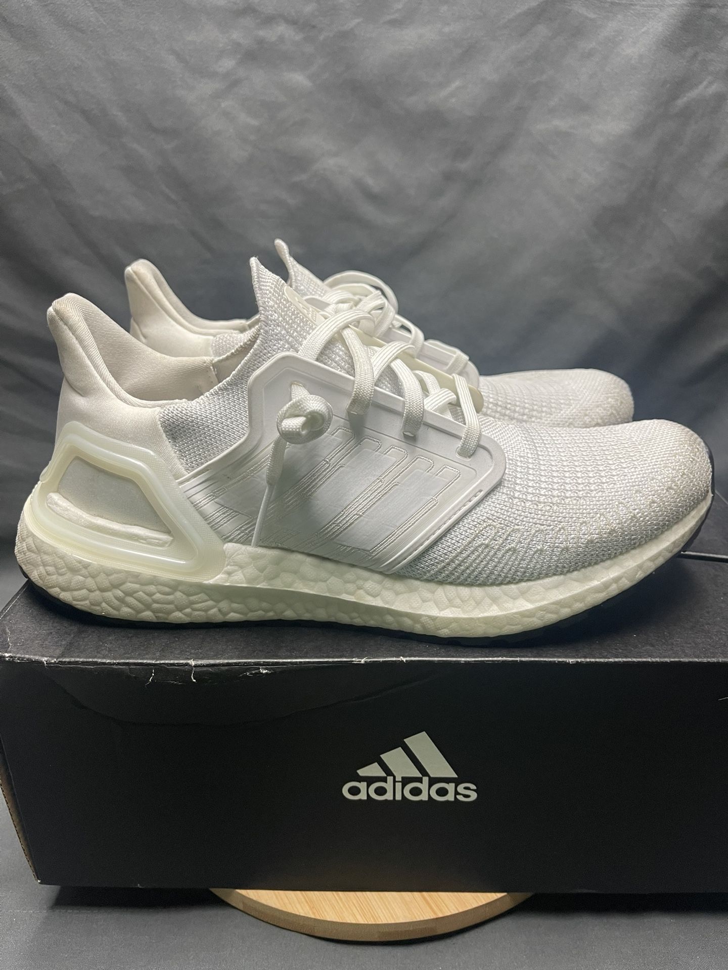Men’s Adidas Ultraboost 20 - Size 8.5M