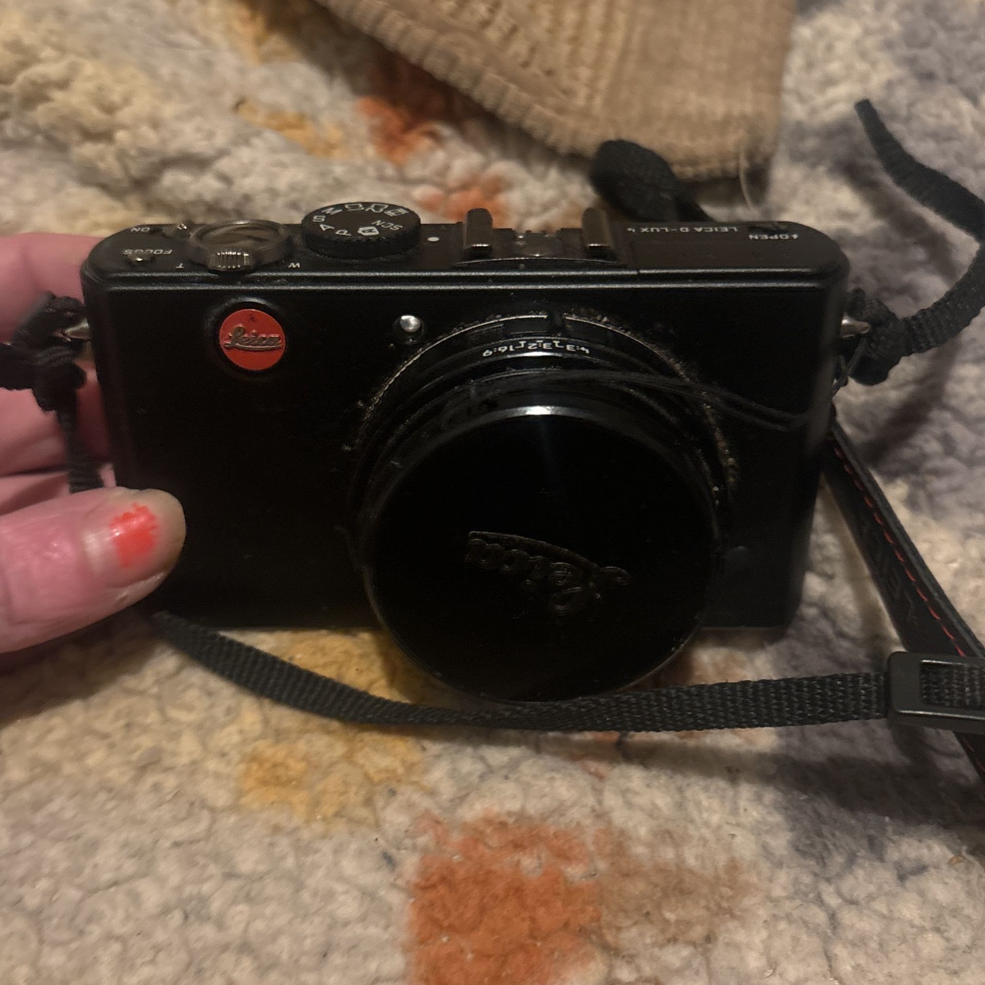 Leica Digital Camera