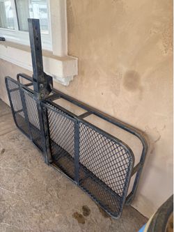 Black steel hitch carrier