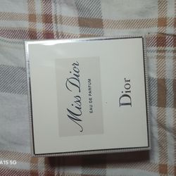 Miss Dior Eau De Parfum