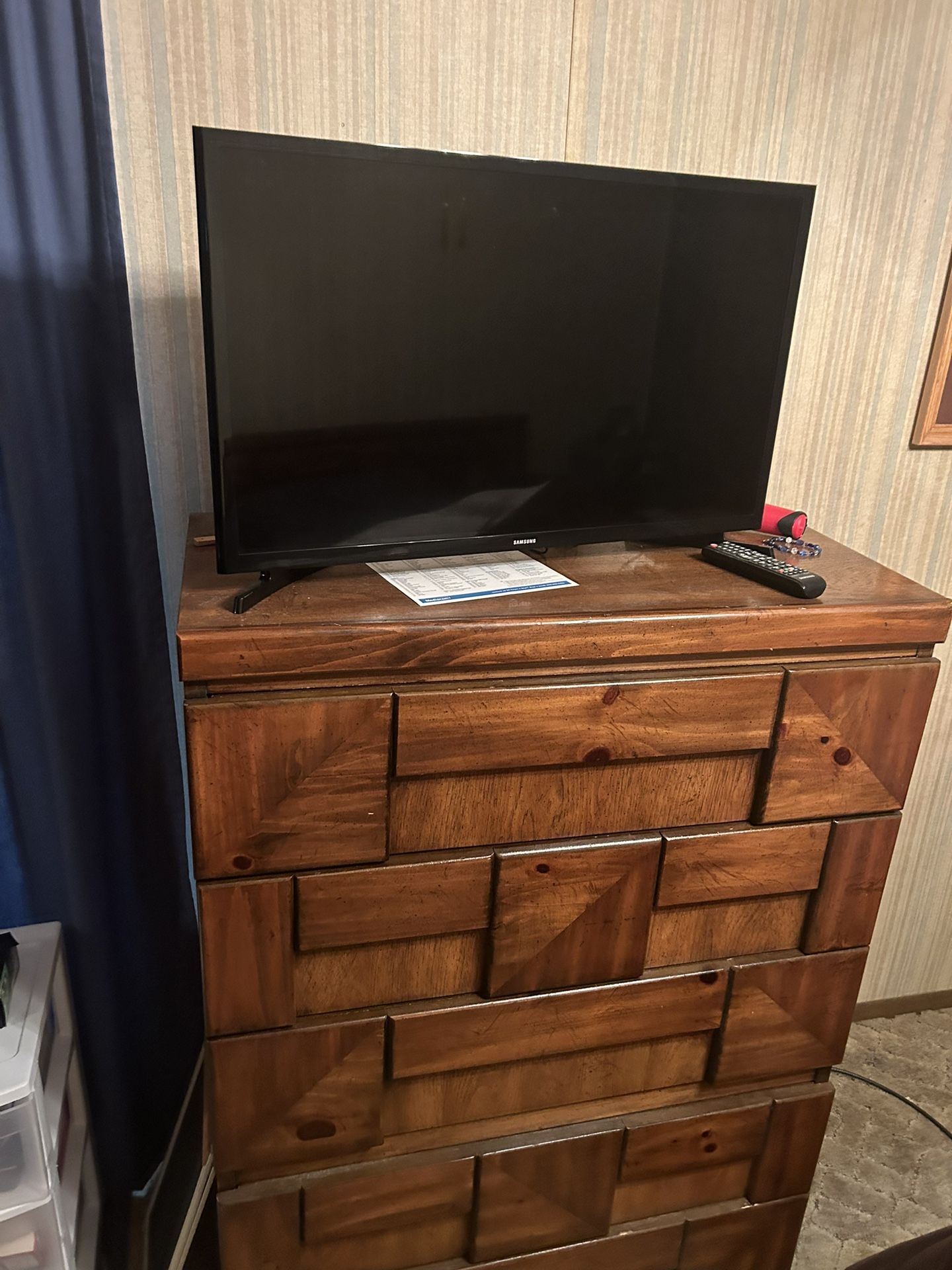 Samsung 32 Inch TV
