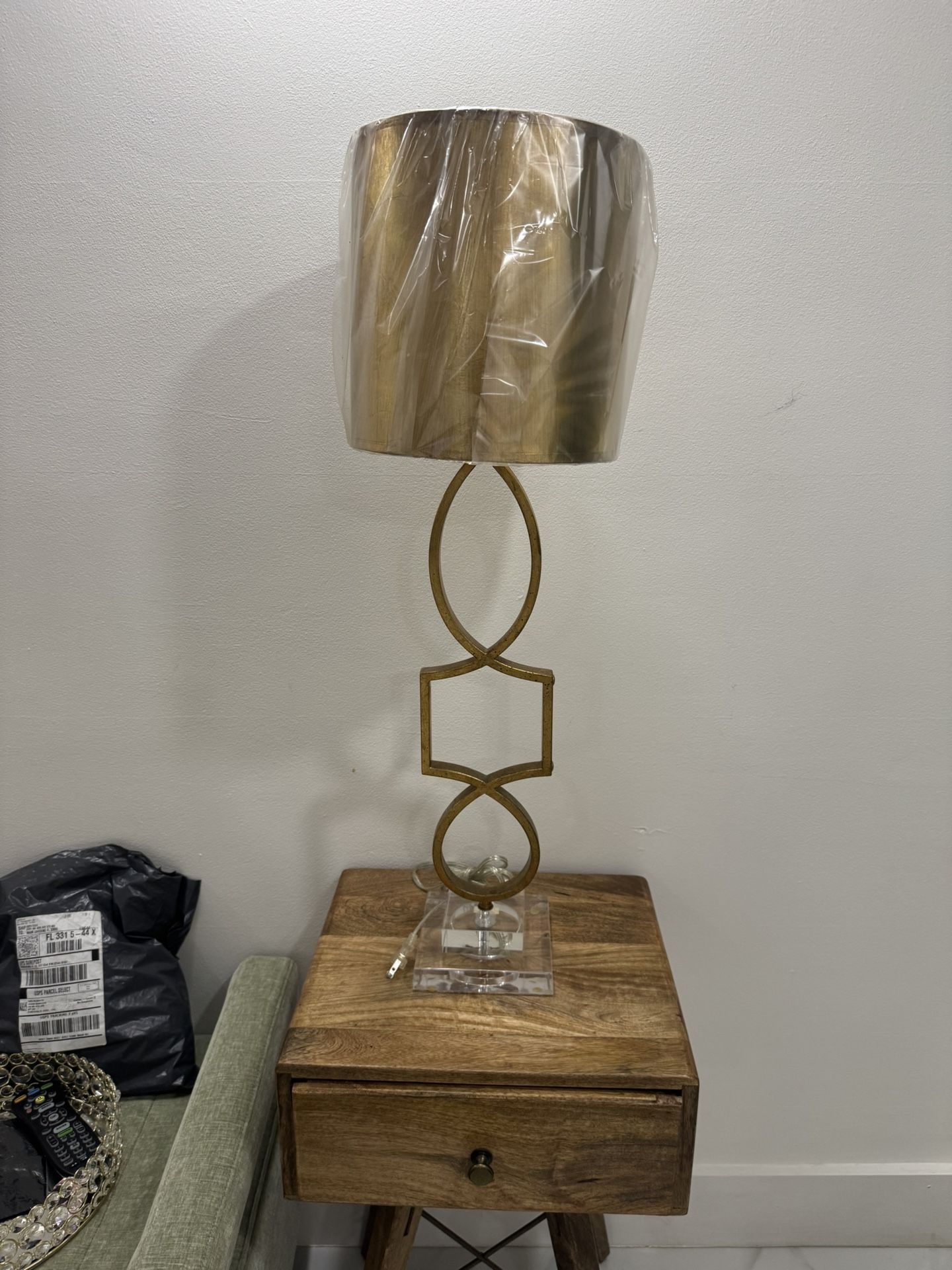 Brand New Set Of Gold Lamps