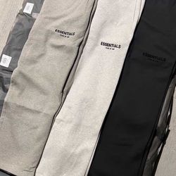 Essential sweatpants