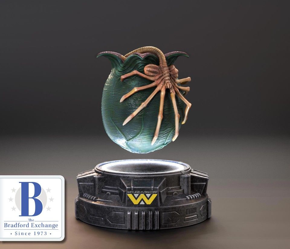 Levitating Facehugger