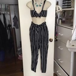 Forever 21 tops bottom set