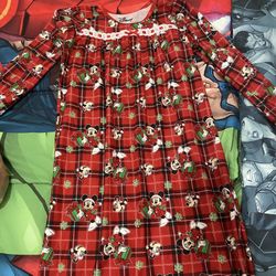 Girls Disney Christmas Pajama Size 7/8