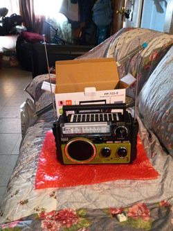 FM/AM/SW 1-2 4 BAND RADIO WITH USB/TF BLUETOOTH PLAYER 