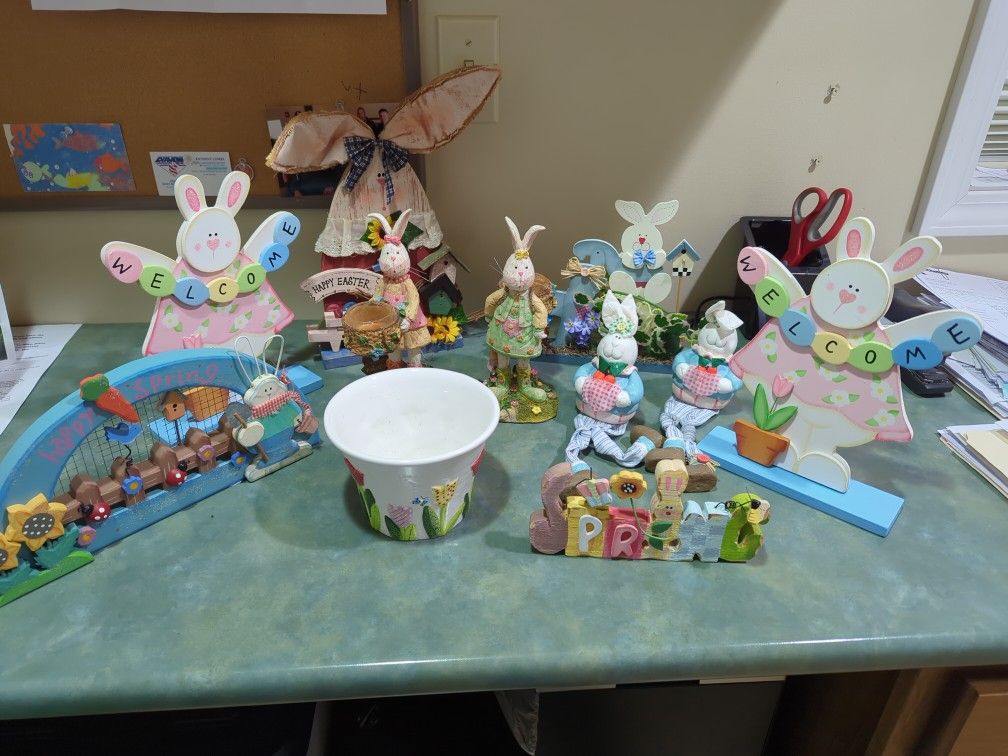 Easter Decor