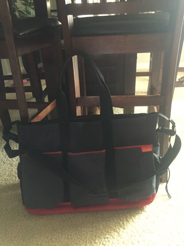 Skip hop diaper bag