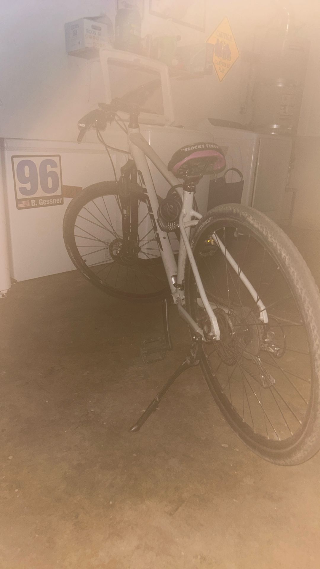 Easy To Wheelie Good Quality Nun Wrong With It And Good Grips